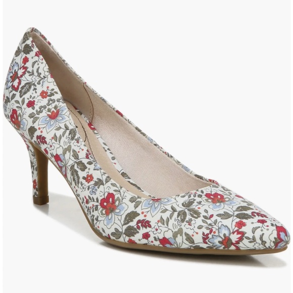 Life Stride Sevyn Floral Pumps - Size 9 Wide - Picture 1 of 7